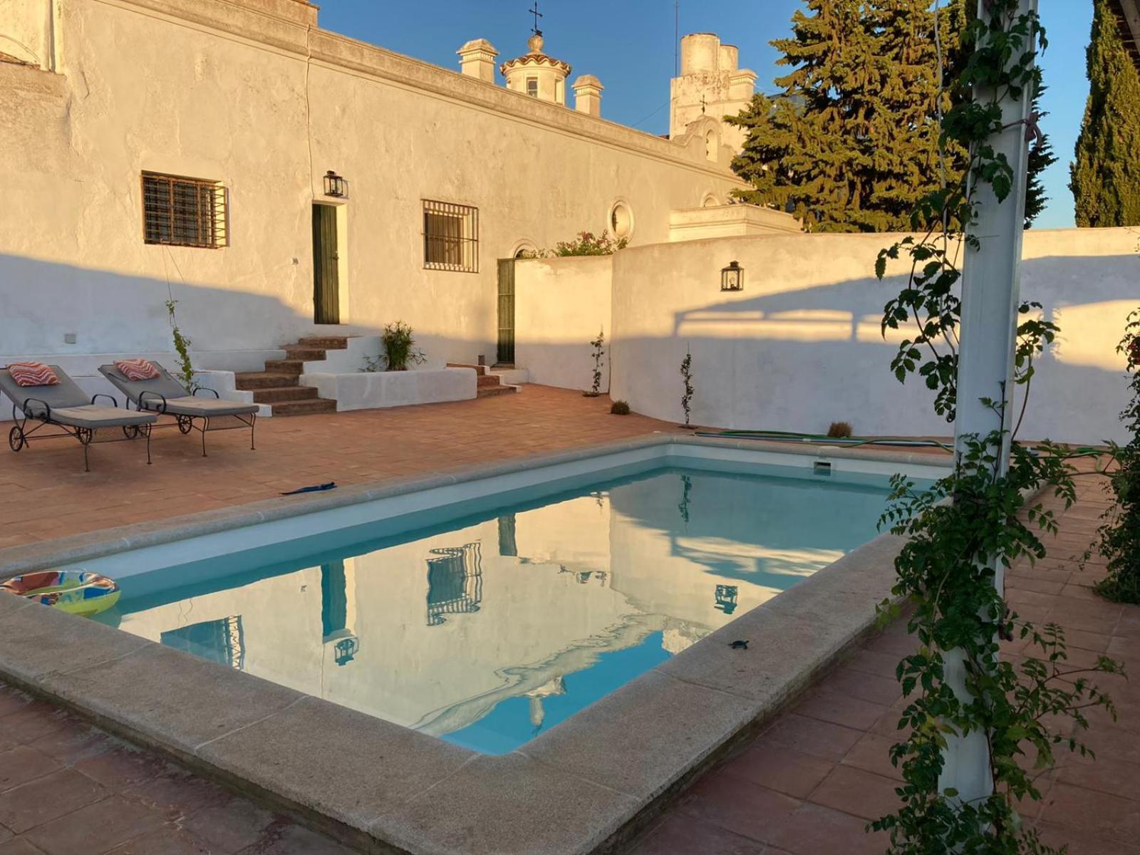 Dehesa El Aguila Apartment Puebla de la Reina ภายนอก รูปภาพ
